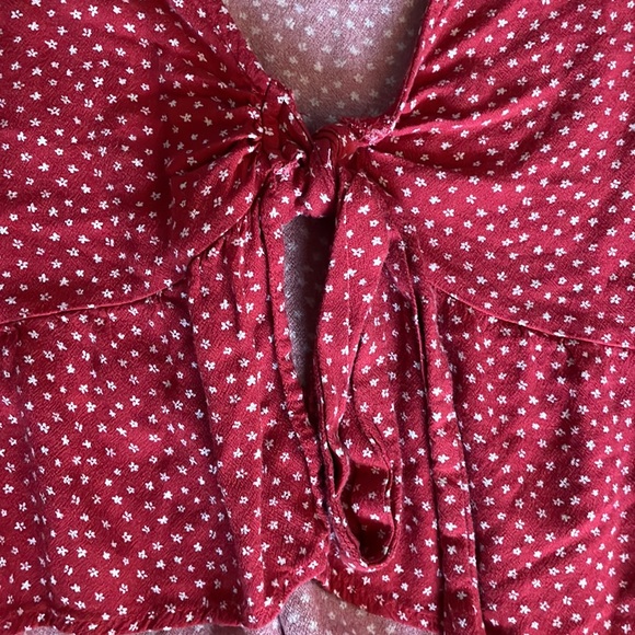 pacsun cropped floral blouse - Picture 3 of 3